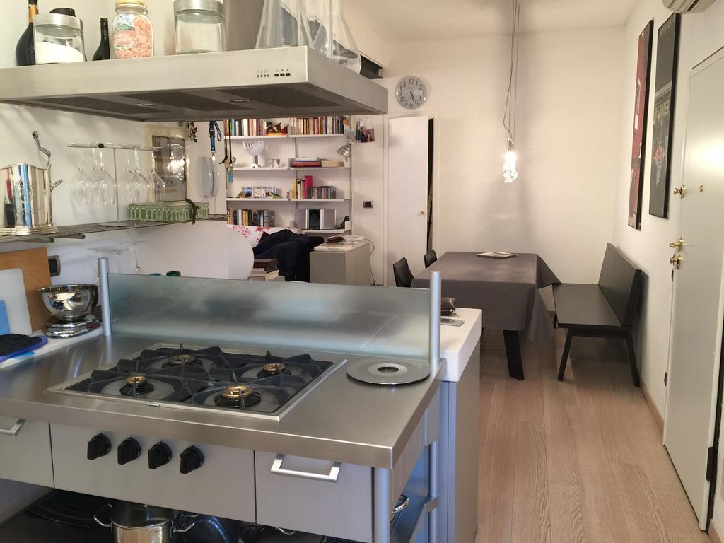 Ghetto Modern Apt For 4, Venice Apartment Екстериор снимка