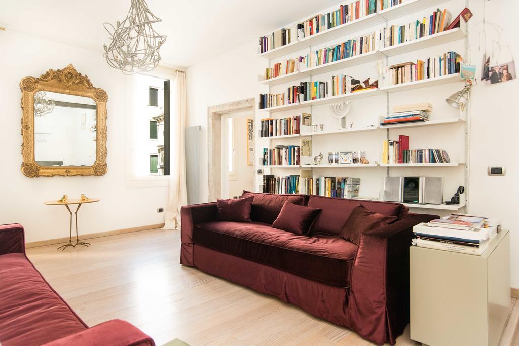 Ghetto Modern Apt For 4, Venice Apartment Екстериор снимка