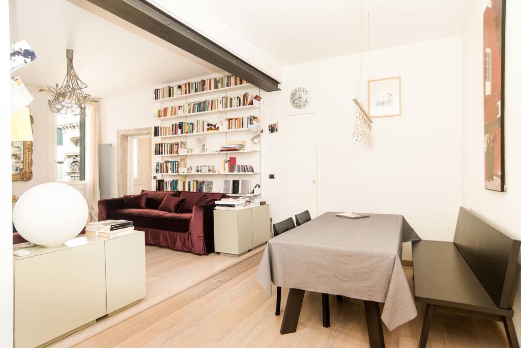 Ghetto Modern Apt For 4, Venice Apartment Екстериор снимка